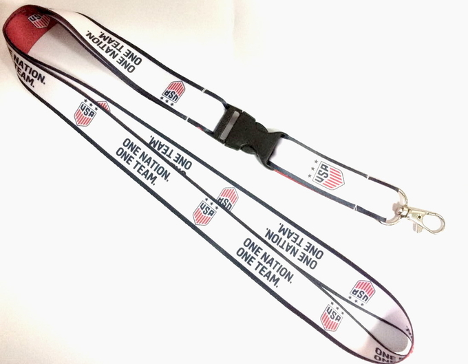 CMYK Heart Transferred Dye Sublimation Flat Polyester Lanyard With Plastic Buckle
