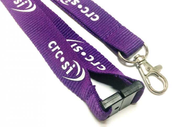 Safety Break Flat Polyester Lanyard With Metal Hook Accessories Size 900*20mm